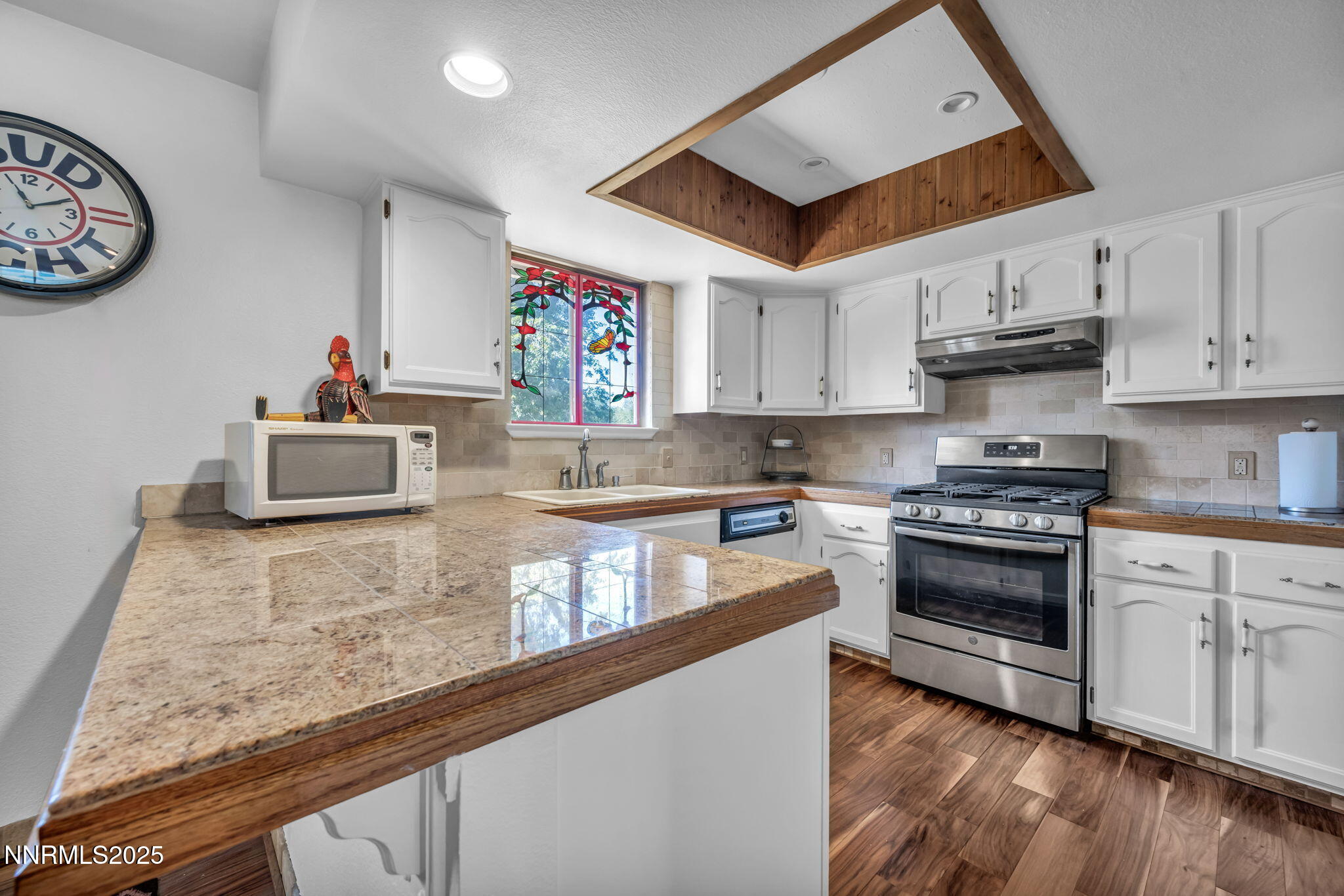 15333 Kivett Lane Reno, NV 89521 - Photo 13 of 38 40-web-or-mls-15333-kivett-ln