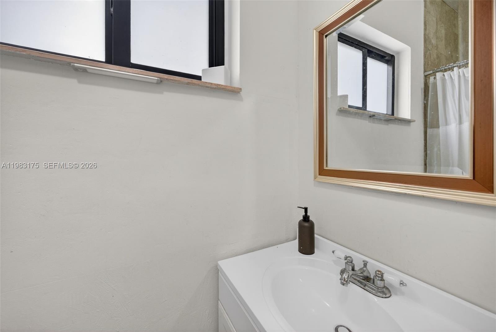 4159 Southwest 85th Avenue Miami, FL 33155 - Photo 28 of 57