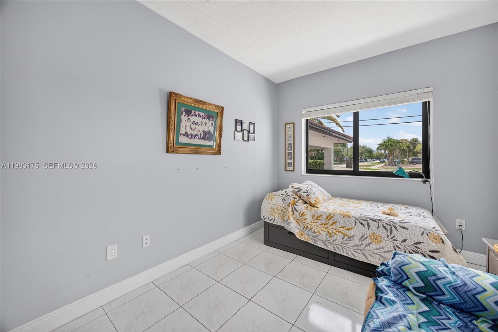 4159 Southwest 85th Avenue Miami, FL 33155 - Photo 36 of 57