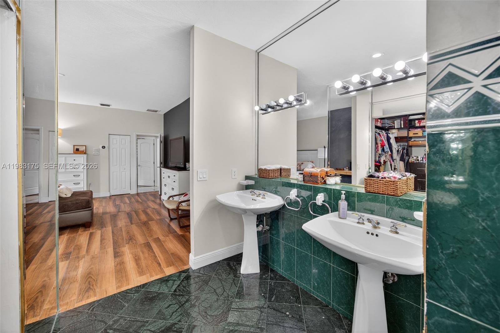 4159 Southwest 85th Avenue Miami, FL 33155 - Photo 46 of 57