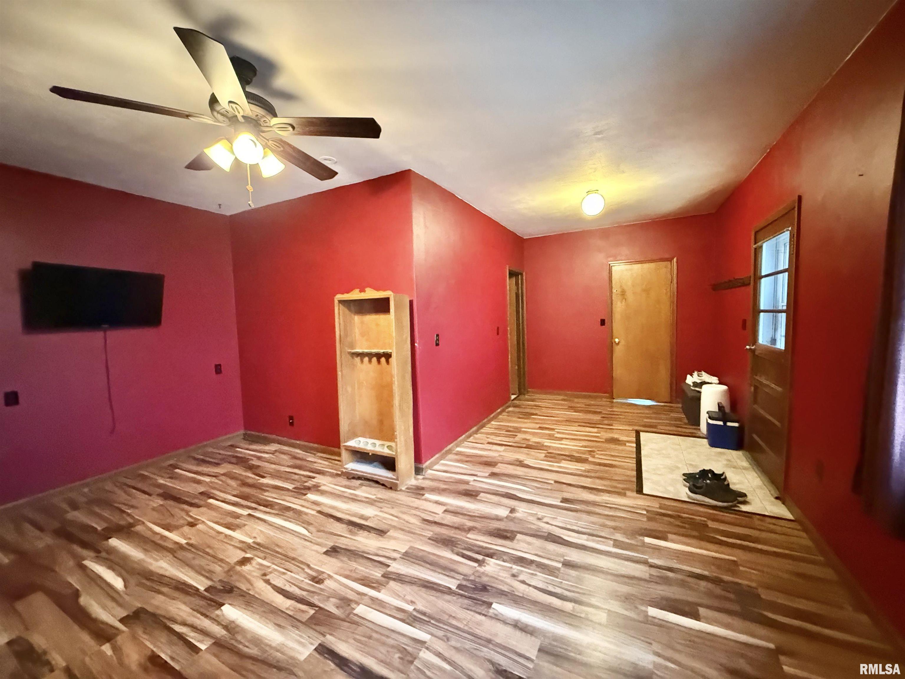 611 South Maple Street Lewistown, IL 61542 - Photo 28 of 59