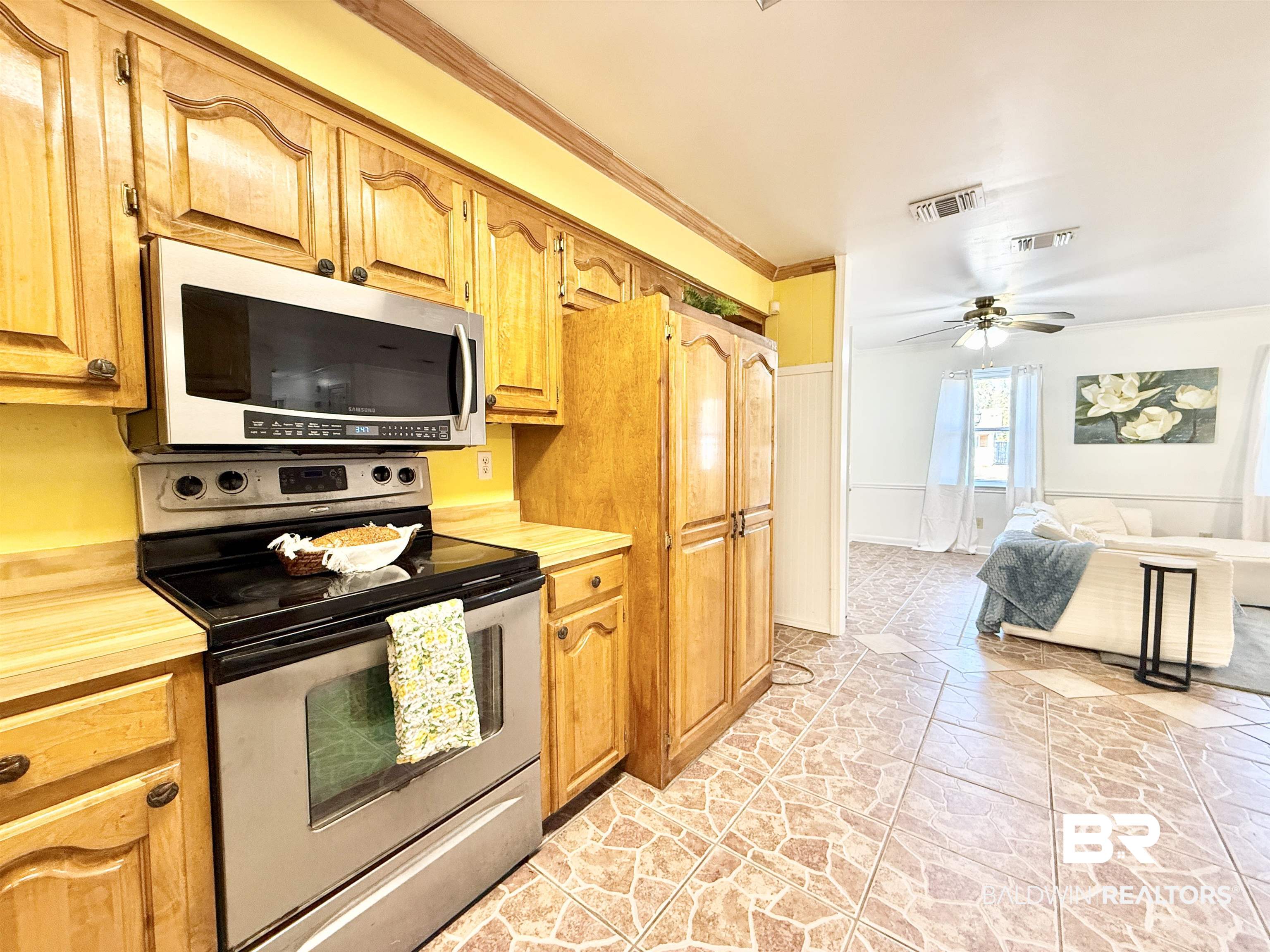 7251 Knollwood Road Mobile, AL 36619 - Photo 11 of 57