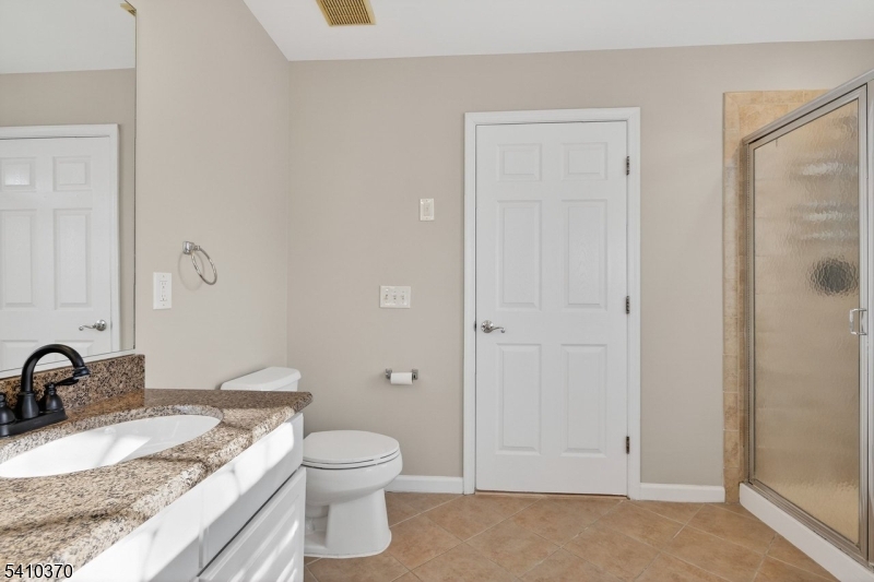 27 Liberty Ridge Road Bernards, NJ 07920 - Photo 12 of 30