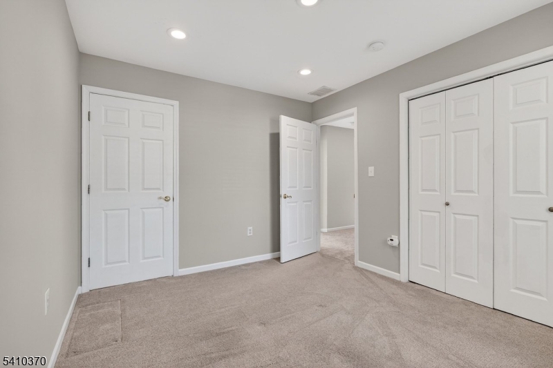 27 Liberty Ridge Road Bernards, NJ 07920 - Photo 17 of 30