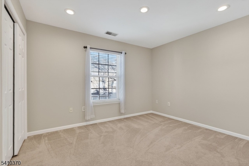 27 Liberty Ridge Road Bernards, NJ 07920 - Photo 23 of 30