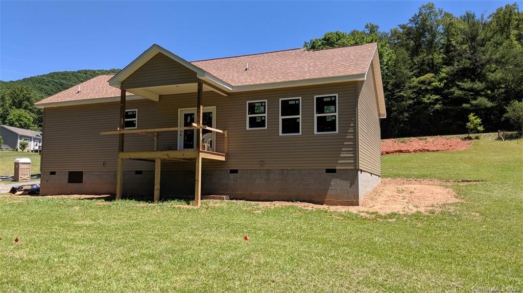 26 Mink Farm Road Leicester, NC 28748 - Photo 2 of 16 Gallery Image 2