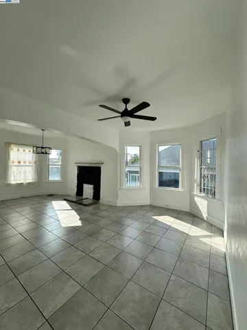 $979,950 | 1725 96th Avenue, Oakland, CA 94603