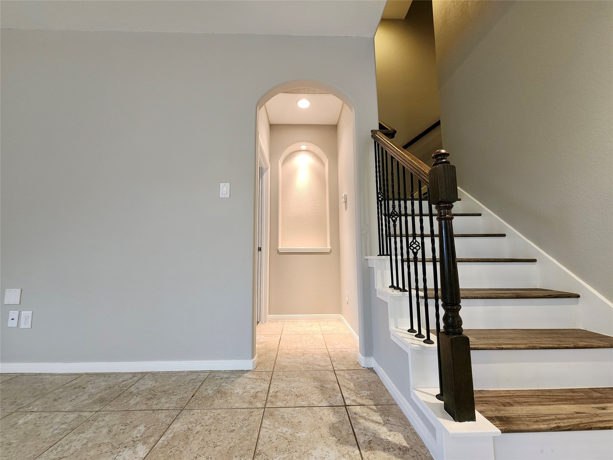 4407 Greenleaf Drive Spring, TX 77389 - Photo 12 of 29 a view of entryway and hall with wooden floor