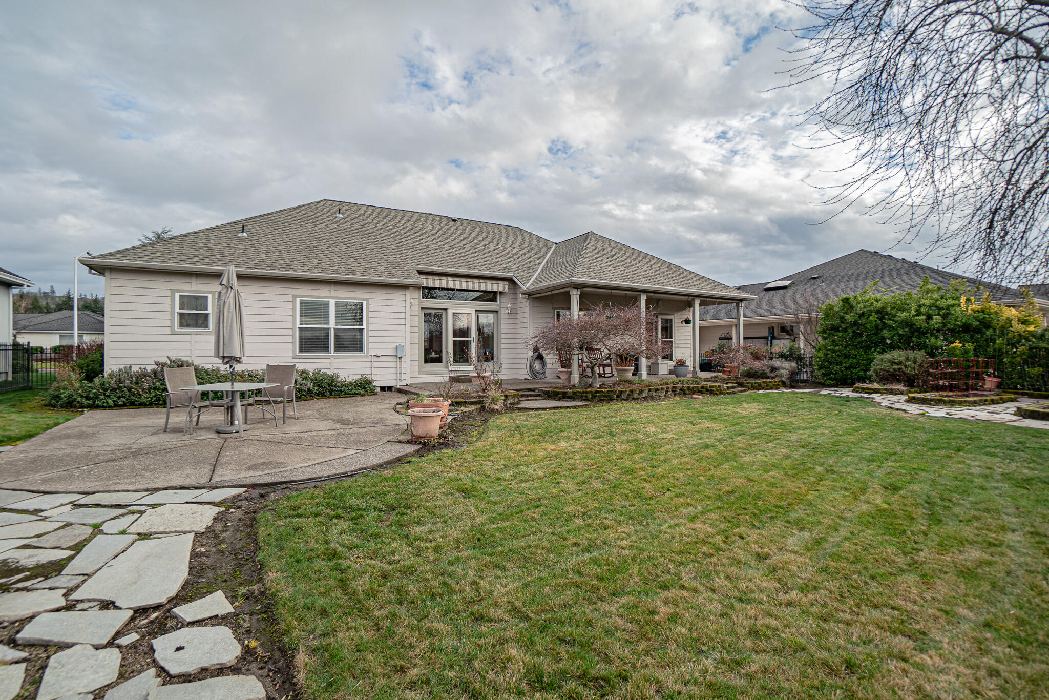 198 Prairie Landing Drive Eagle Point, OR 97524 - Photo 29 of 30 DSC05856-HDR