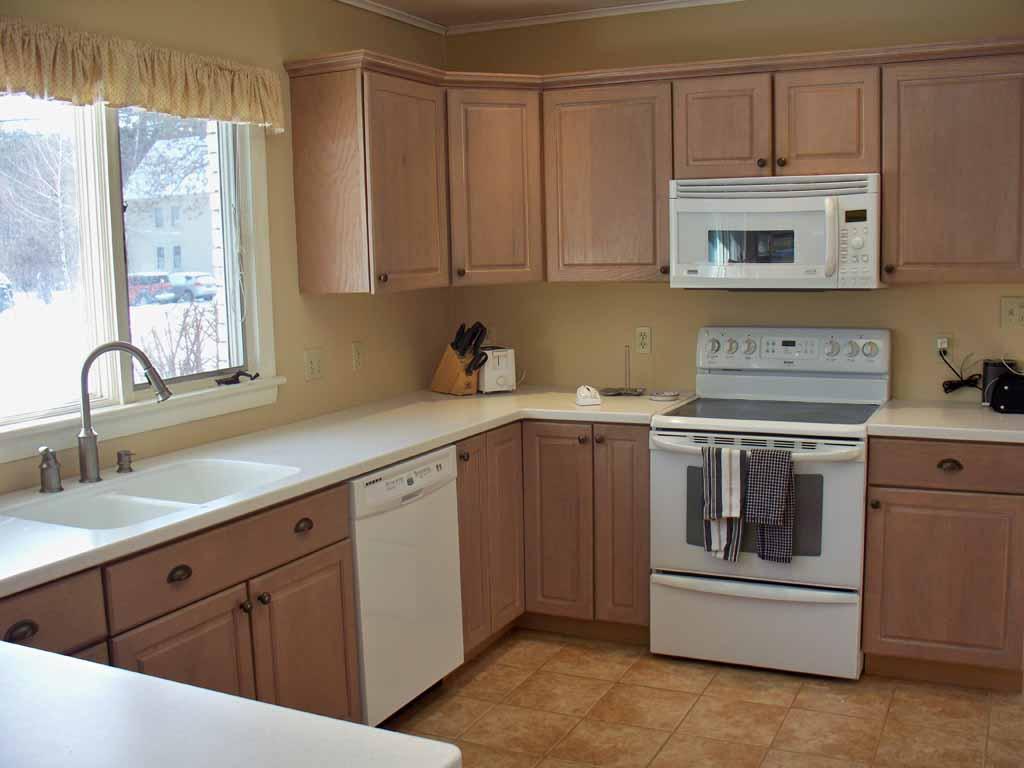 64 Warner Avenue Proctor, VT 05765 - Photo 22 of 36 Gallery Image 22