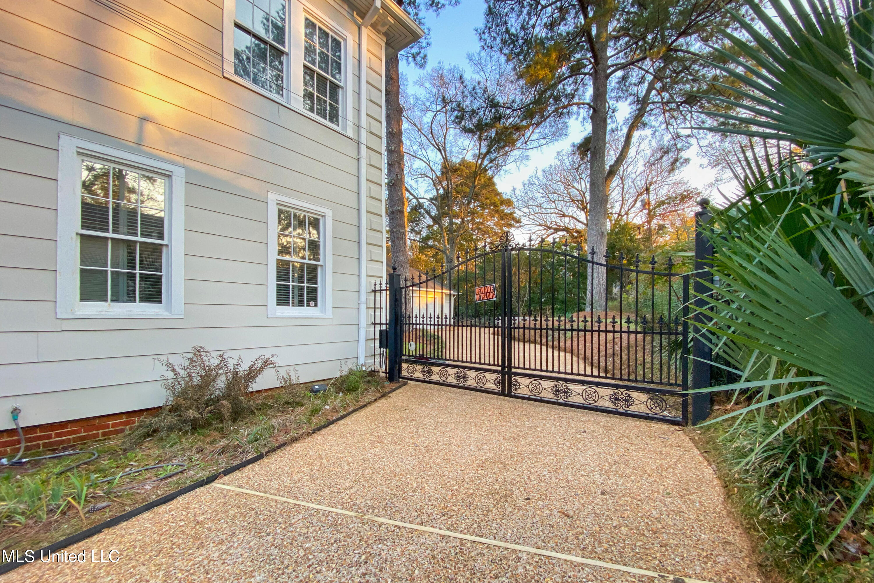 263 Ridge Drive Jackson, MS 39216 - Photo 29 of 35 263 Ridge St-31