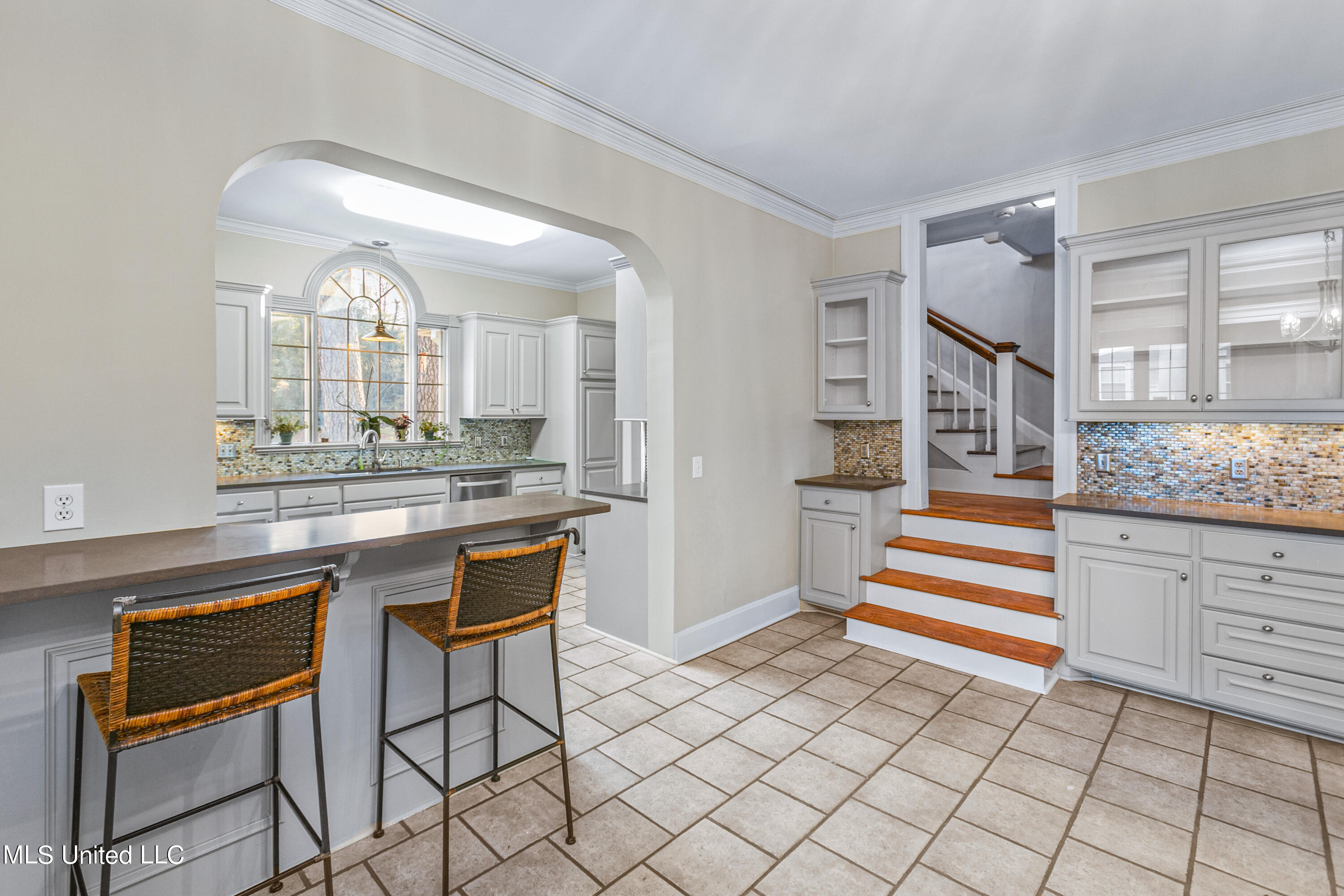 263 Ridge St-11