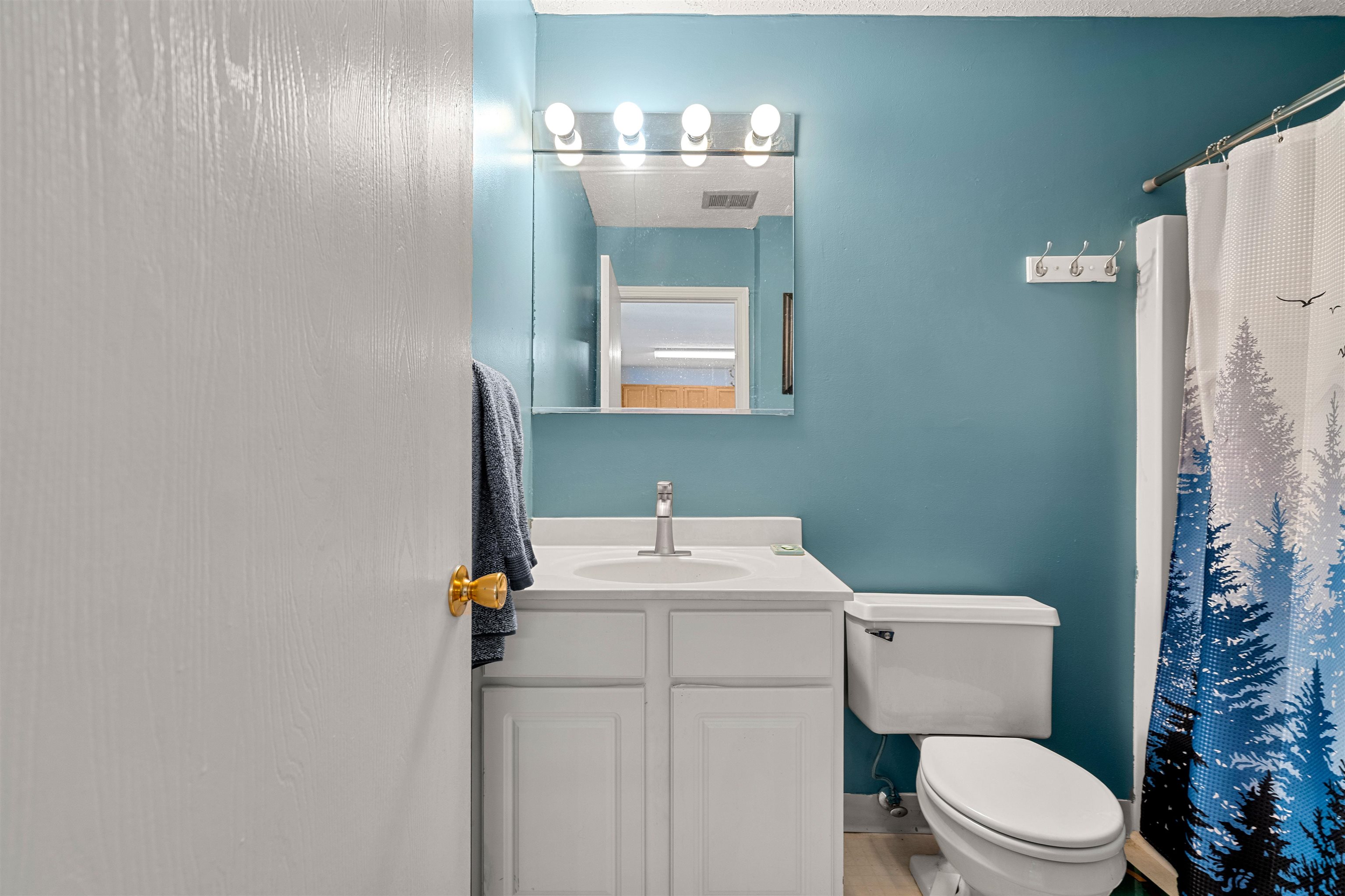 34 Dunbarton Road, Unit 3G Manchester, NH 03102 - Photo 5 of 10
