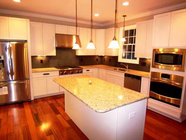 7989 Evanston Road Indianapolis, IN 46240 - Photo 4 of 11 Gallery Image 4