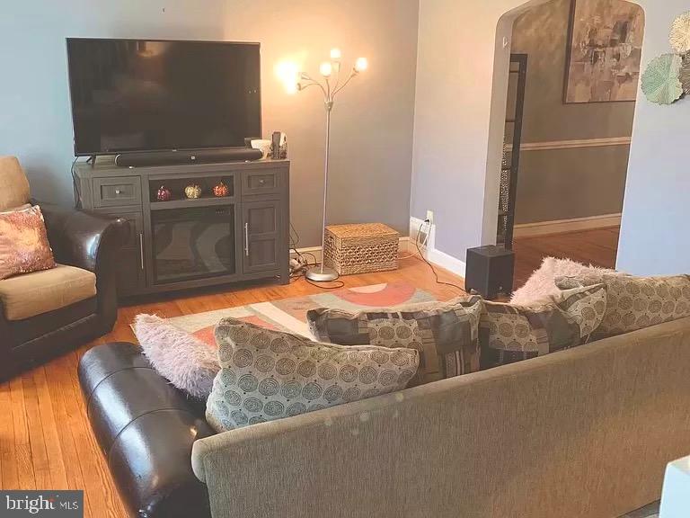 4030 Grantley Road Baltimore, MD 21215 - Photo 6 of 24 Gallery Image 6