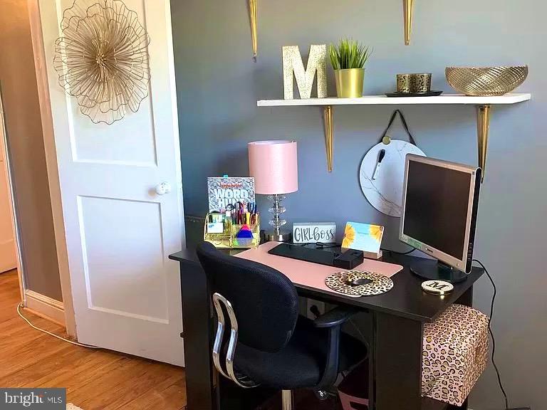 4030 Grantley Road Baltimore, MD 21215 - Photo 8 of 24 Gallery Image 8