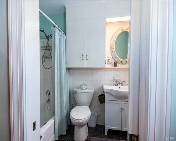 $469,900 | 3016 Cardinal Place, Lynchburg, VA 24503