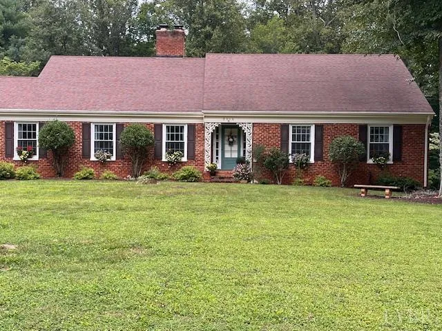 $469,900 | 3016 Cardinal Place, Lynchburg, VA 24503