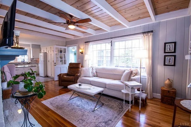 $469,900 | 3016 Cardinal Place, Lynchburg, VA 24503