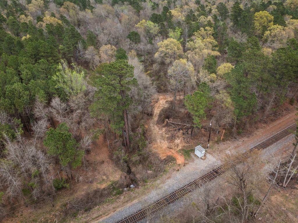 11 Rd Daingerfield Tx 75638 Road Daingerfield, TX 75638 - Photo 14 of 19 a view of a yard with trees