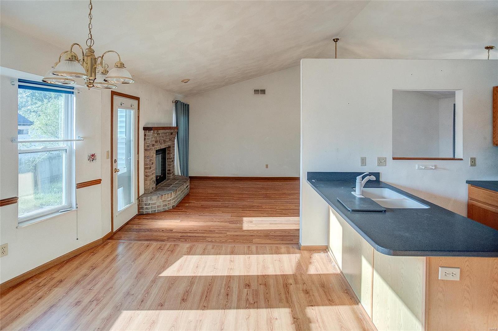 908 Crosswinds Drive Shiloh, IL 62221 - Photo 18 of 30