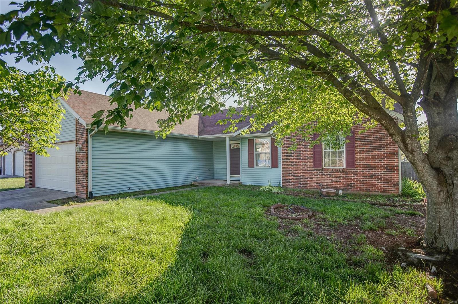 908 Crosswinds Drive Shiloh, IL 62221 - Photo 2 of 30