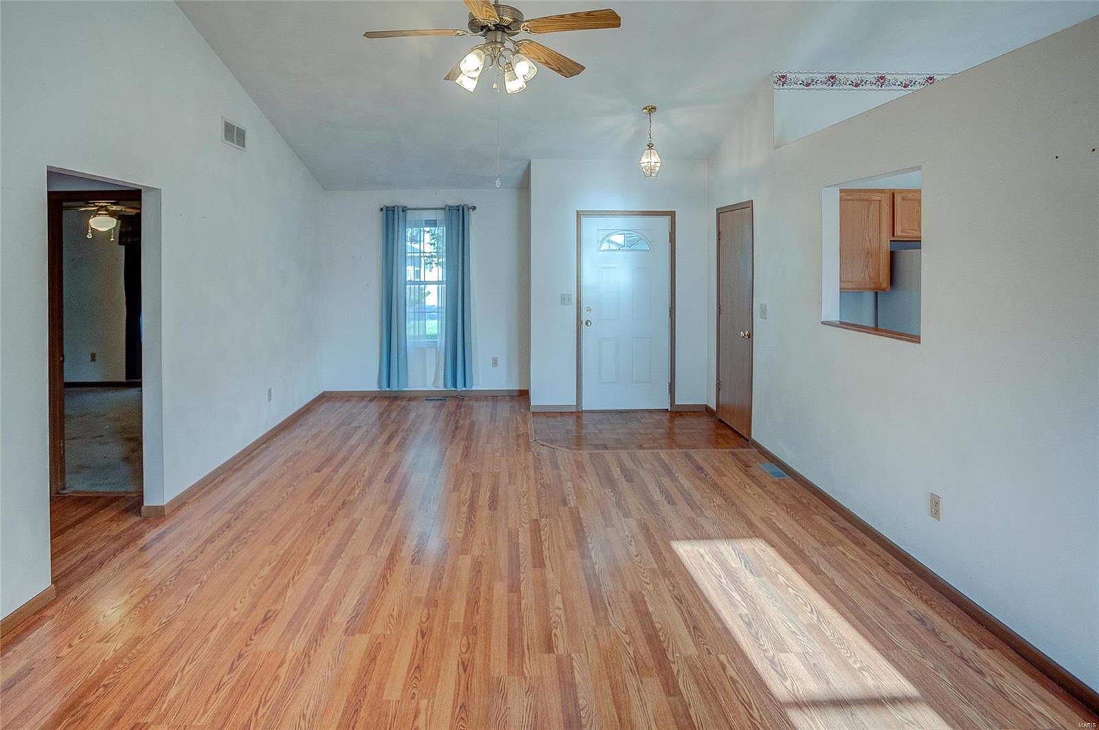 908 Crosswinds Drive Shiloh, IL 62221 - Photo 9 of 30