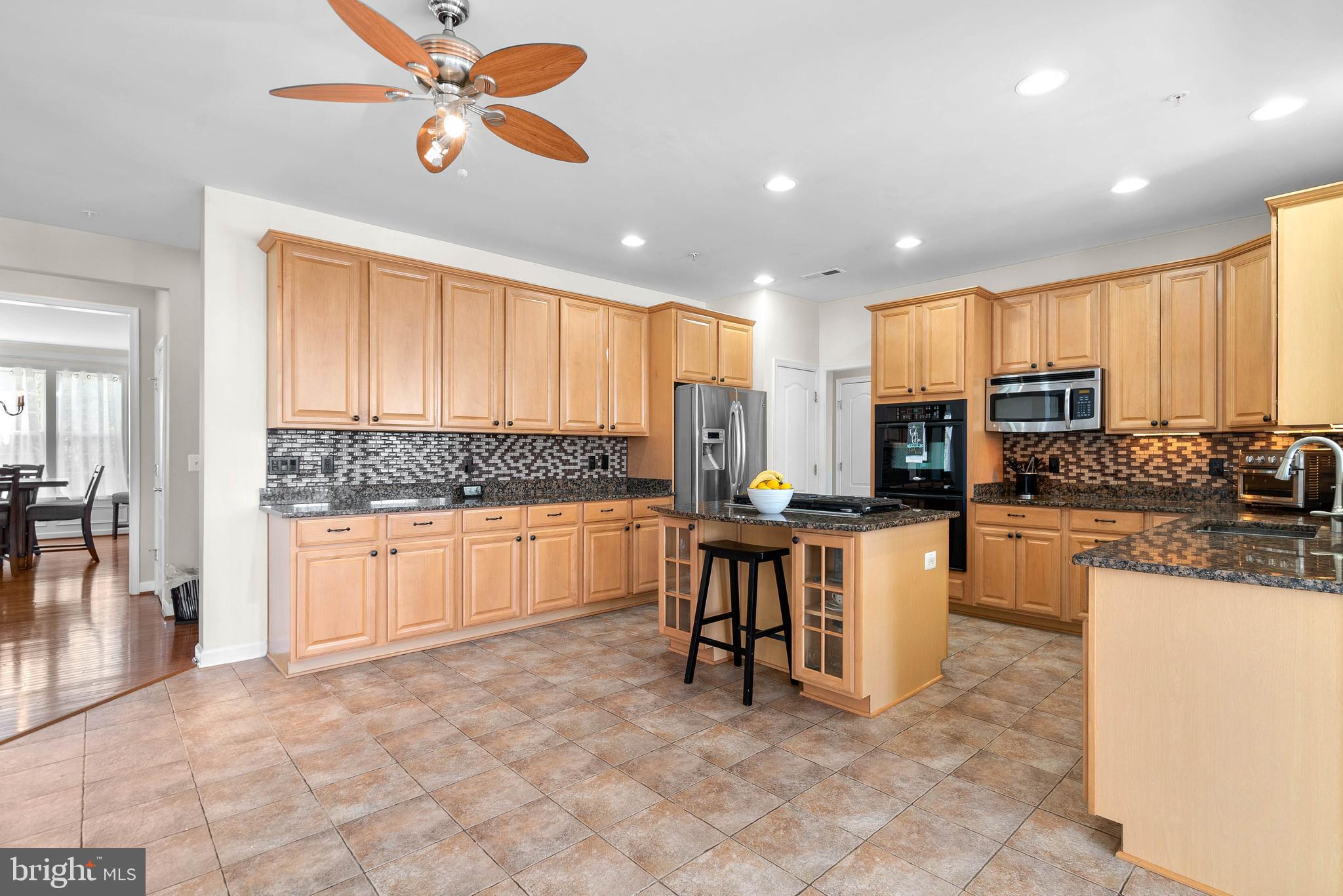 23003 Frederick Road Clarksburg, MD 20871 - Photo 18 of 52 Gallery Image 18