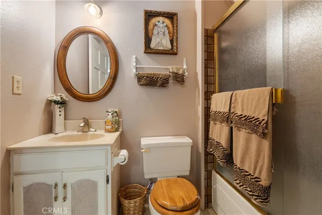 a view of backyard with tree