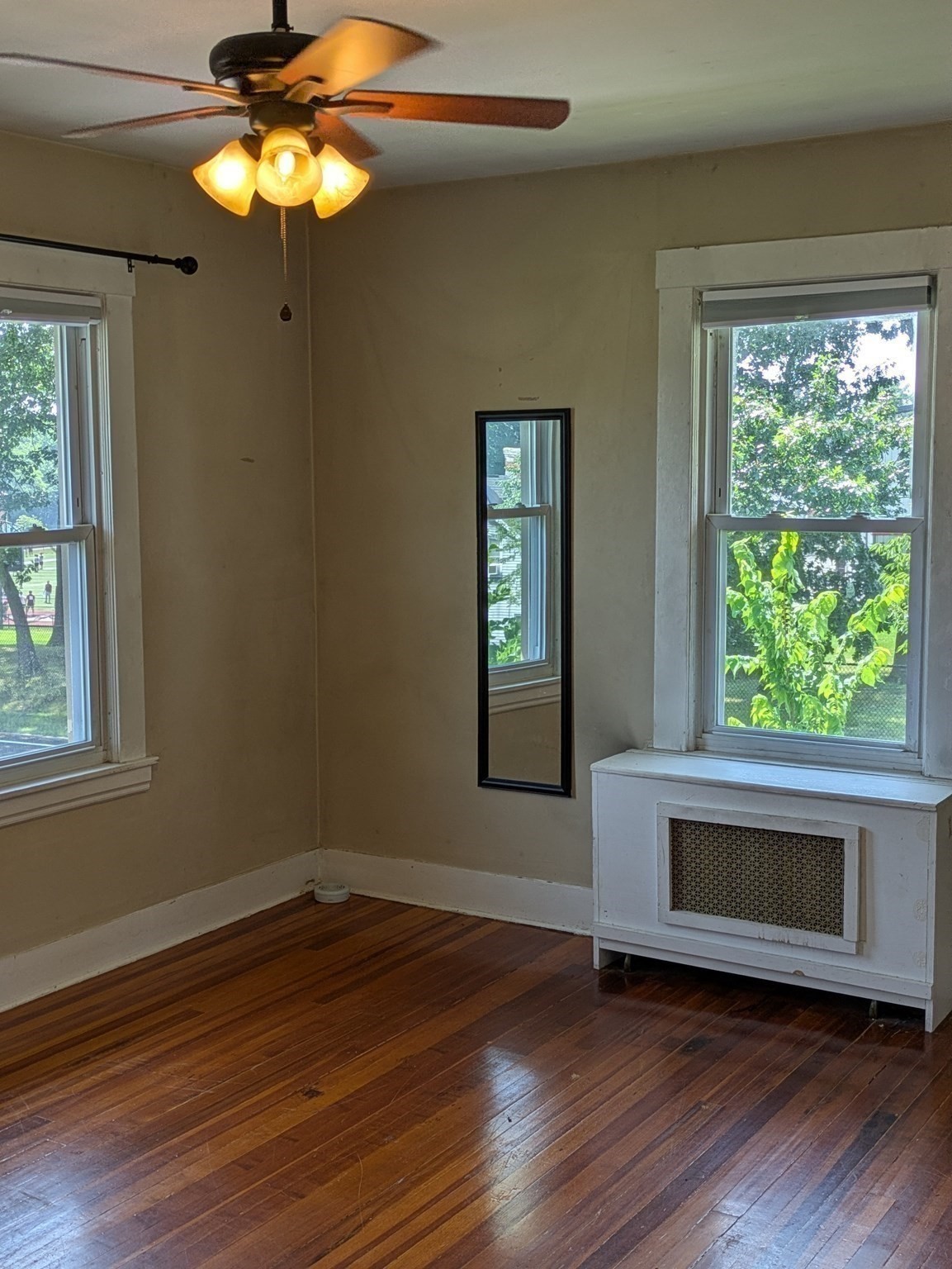 210 Albemarle Street Springfield, MA 01109 - Photo 10 of 19 Gallery Image 10