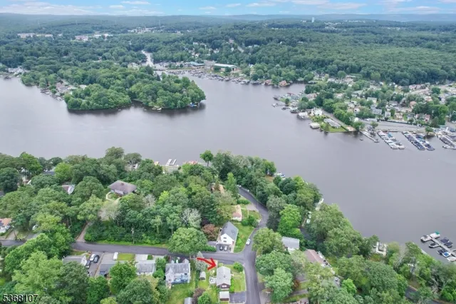 $424,900 | 8 Blanche Drive, Lake Hopatcong, NJ 07849