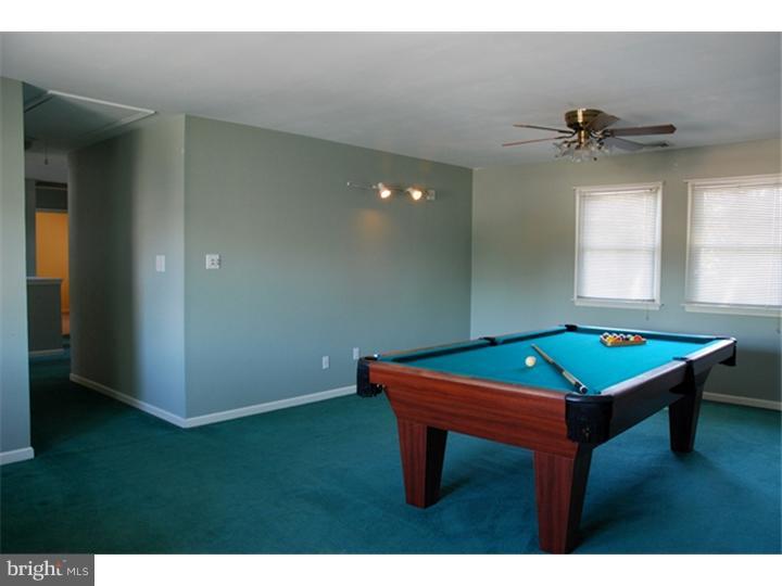 25 Oldbrook Road Levittown, PA 19057 - Photo 8 of 17