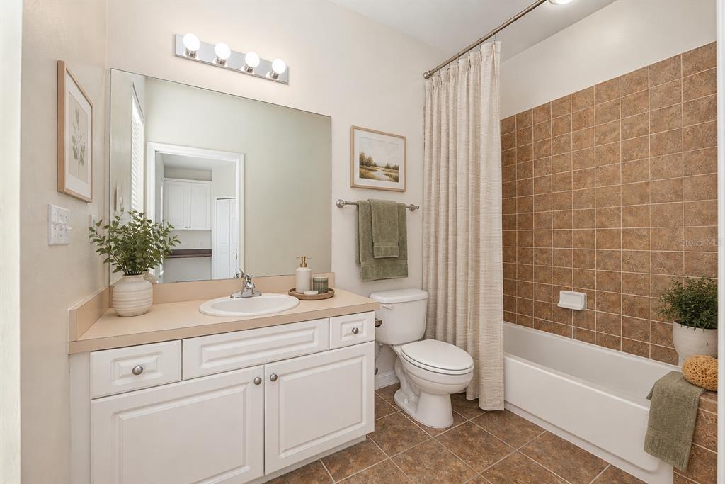 2750 Southwest 87 Way Gainesville, FL 32608 - Photo 12 of 20