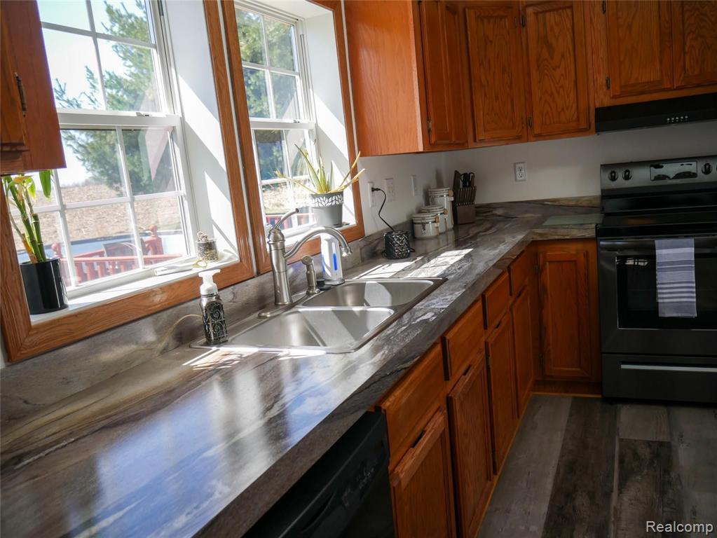 11595 West Sober Road Webberville, MI 48892 - Photo 10 of 42