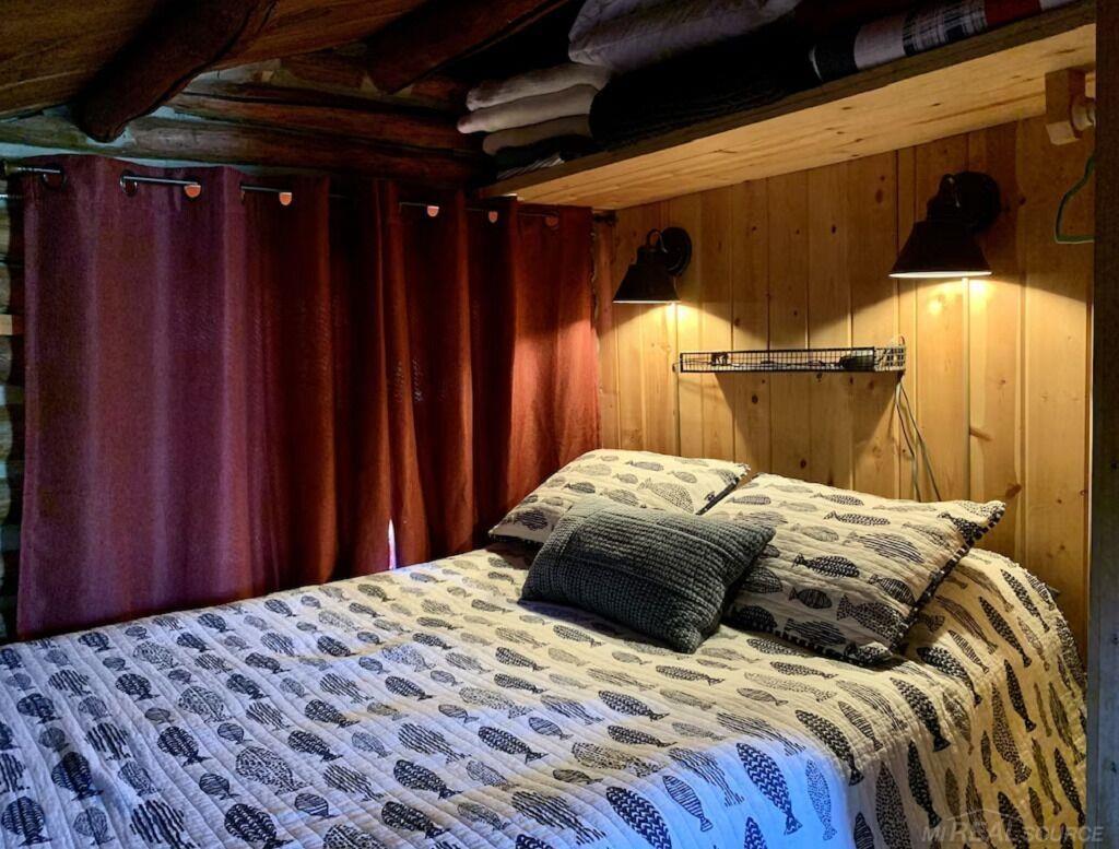 4700 Oden Road, Unit 1 Alanson, MI 49706 - Photo 24 of 37 Gallery Image 24