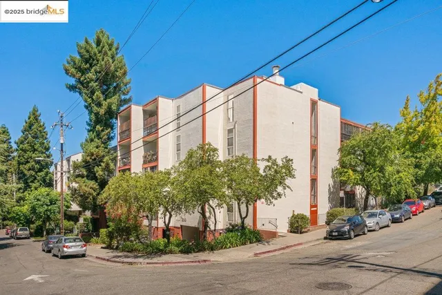 $325,000 | 250 Whitmore Street, Unit 205, Oakland, CA 94611