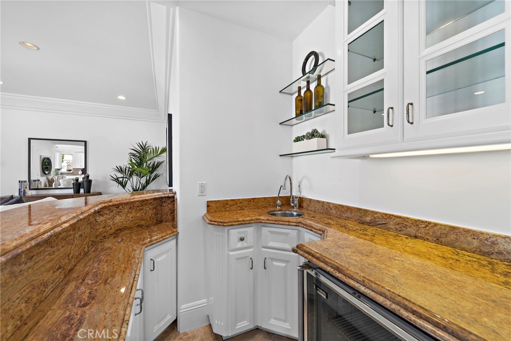 1603 5th Street Manhattan Beach, CA 90266 - Photo 23 of 64