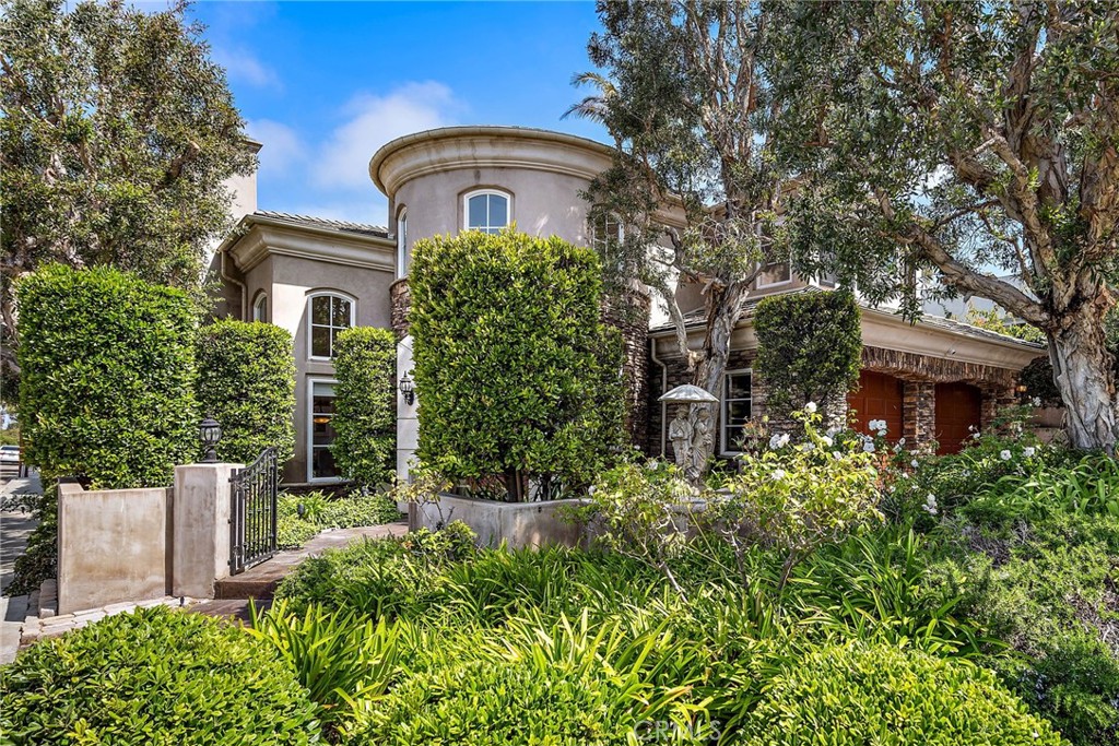 1603 5th Street Manhattan Beach, CA 90266 - Photo 3 of 64