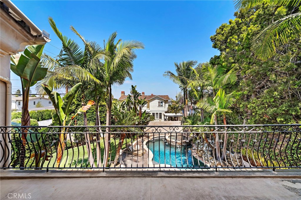 1603 5th Street Manhattan Beach, CA 90266 - Photo 49 of 64