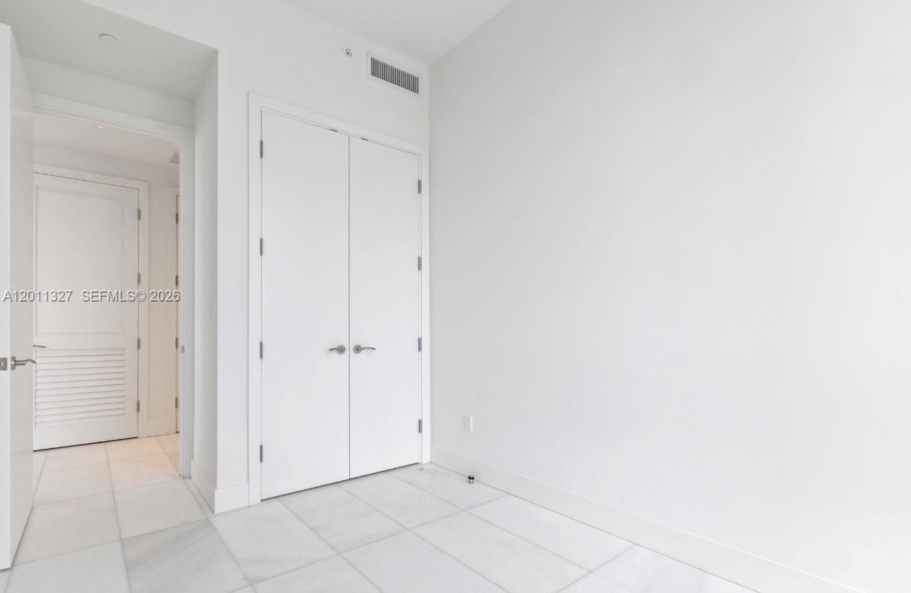 175 Southeast 25th Road, Unit 704 Miami, FL 33129 - Photo 15 of 29