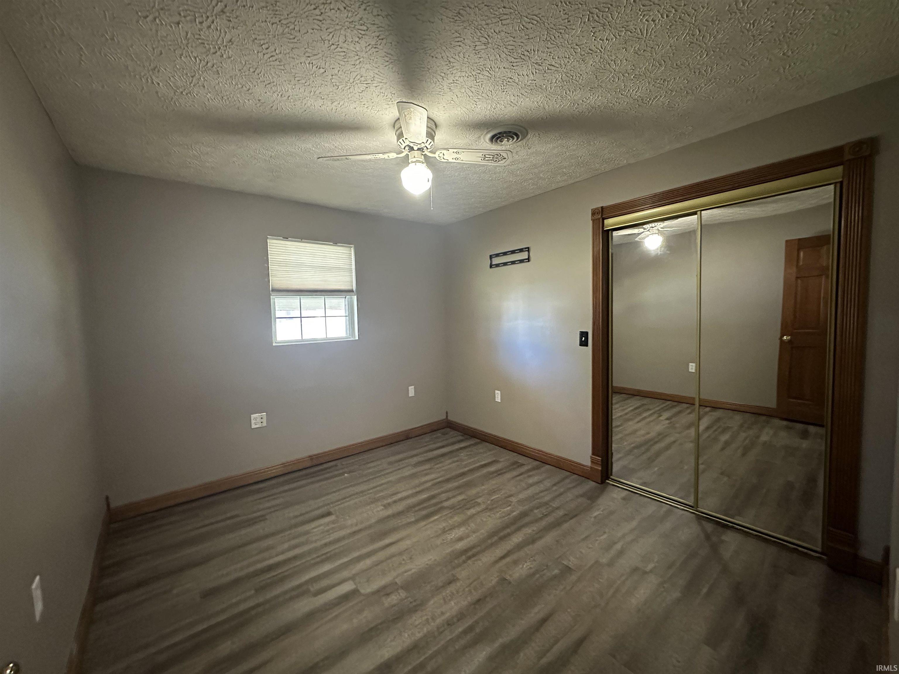 540 Northeast F Street Linton, IN 47441 - Photo 11 of 14