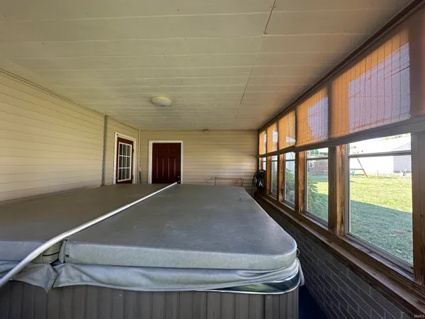 $189,900 | 540 Northeast F Street, Linton, IN 47441