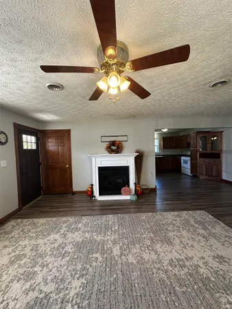 $189,900 | 540 Northeast F Street, Linton, IN 47441