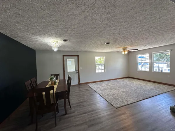 $189,900 | 540 Northeast F Street, Linton, IN 47441