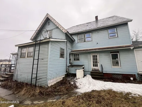 $80,000 | 71 Center Street, Pittsfield, MA 01201