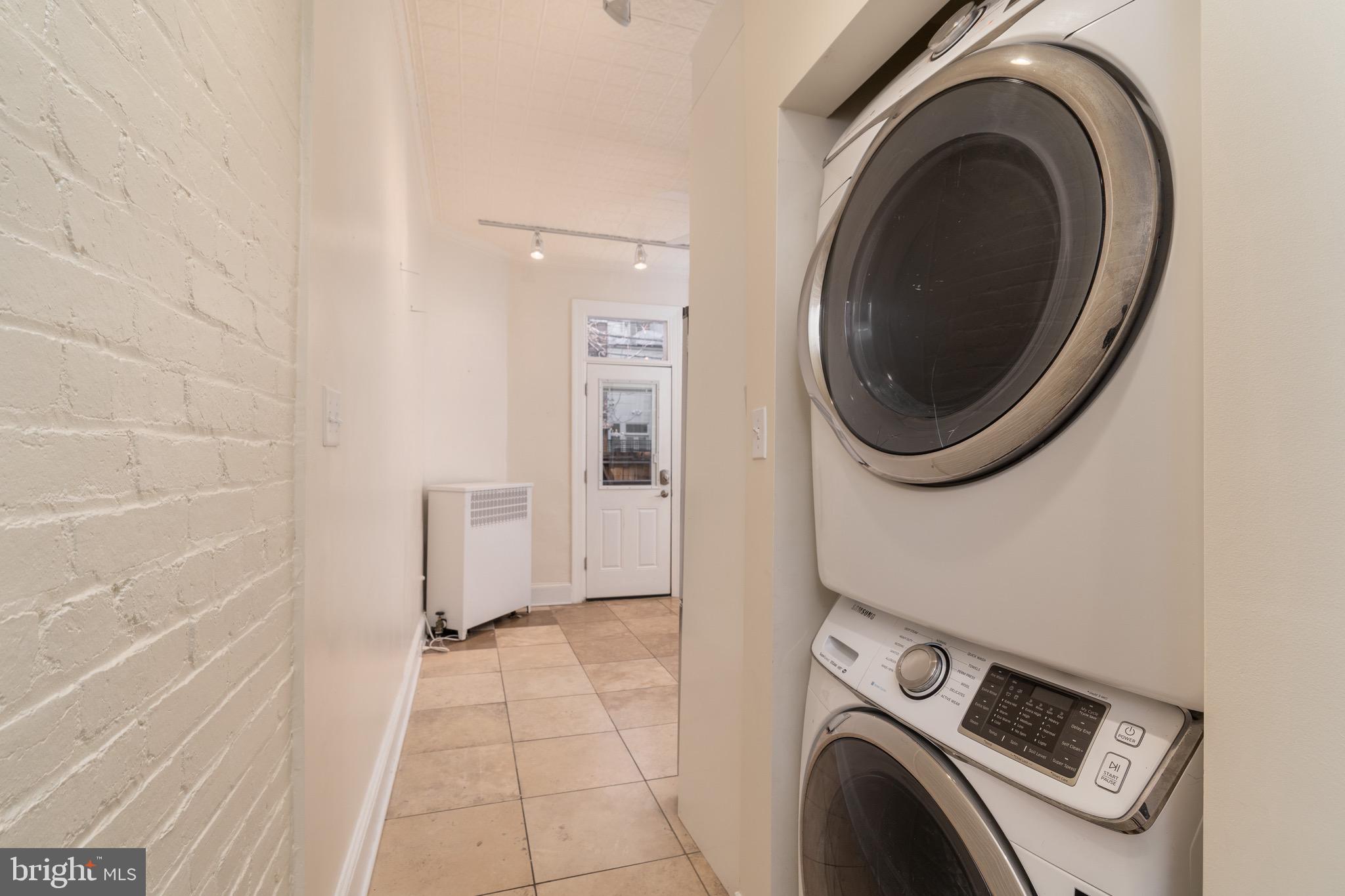 1827 S Street Northwest Washington, DC 20009 - Photo 15 of 50 Washer/Dryer on main level