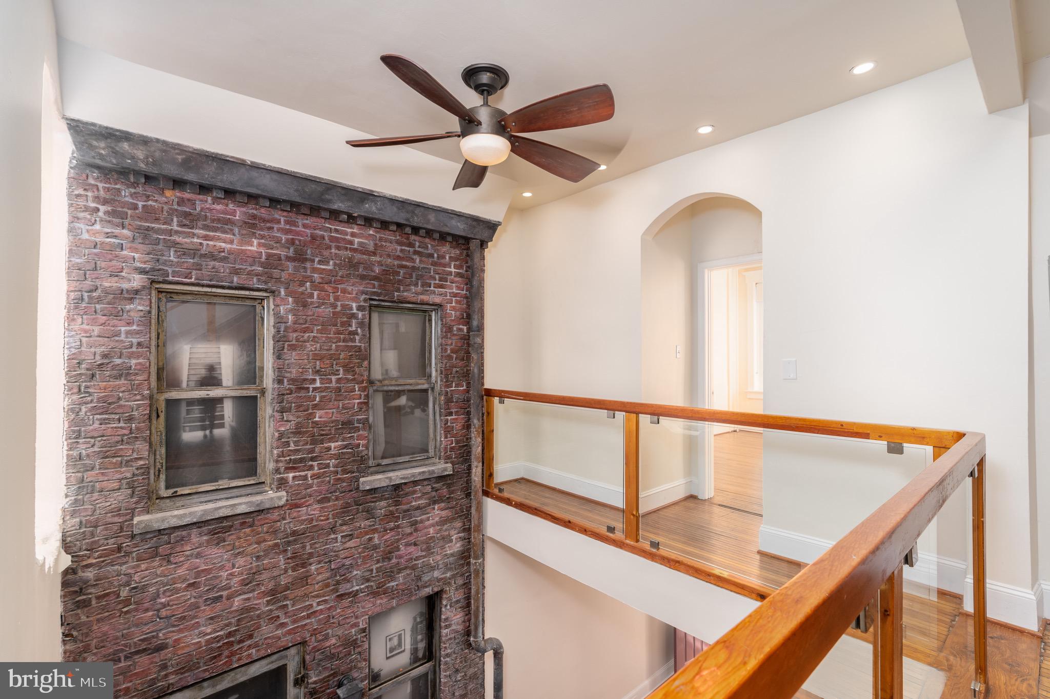 1827 S Street Northwest Washington, DC 20009 - Photo 22 of 50 Level 2 hallway