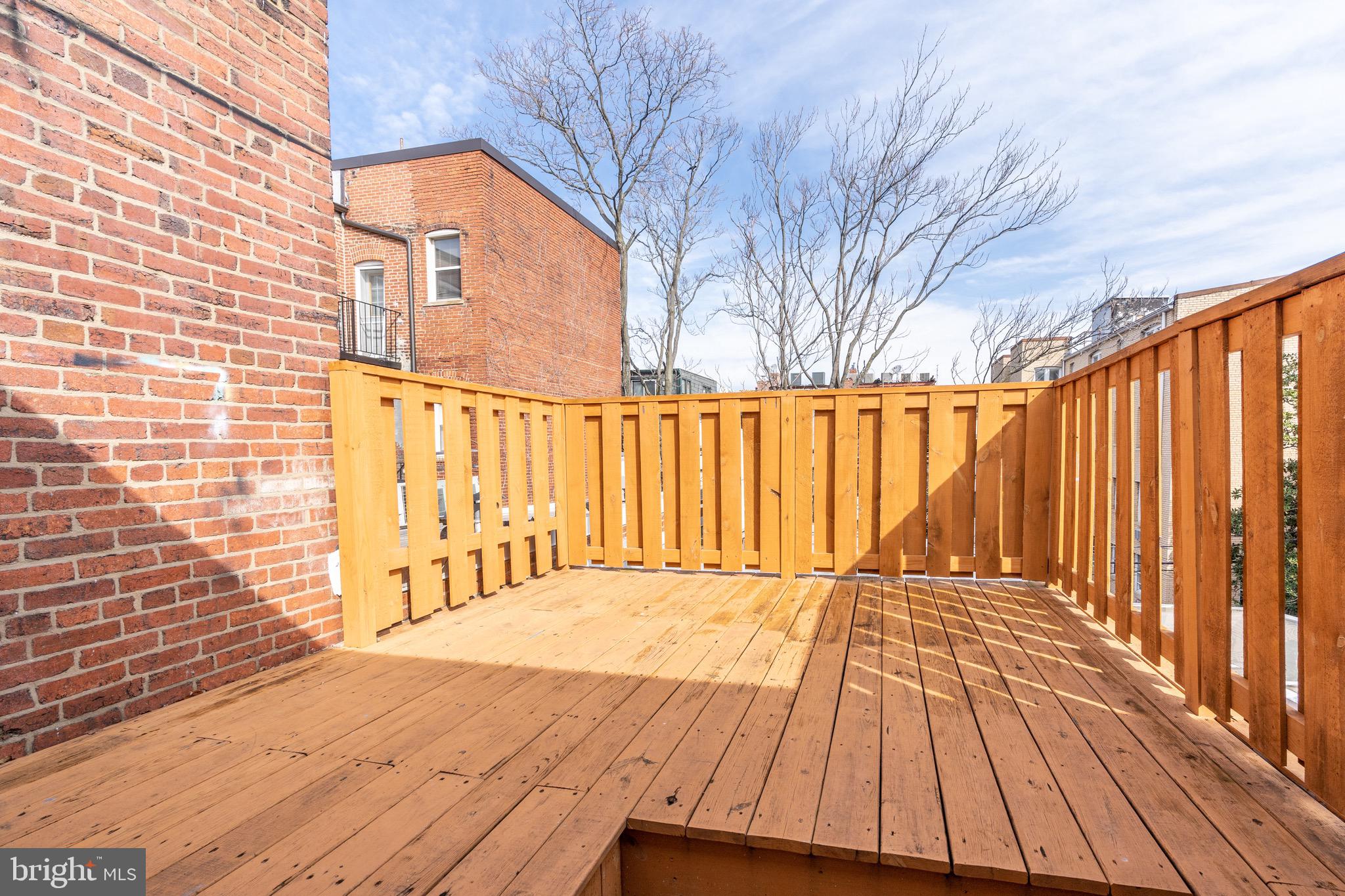 1827 S Street Northwest Washington, DC 20009 - Photo 37 of 50 Deck