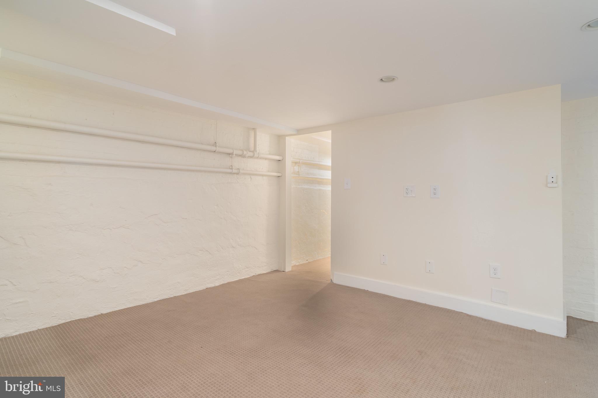 1827 S Street Northwest Washington, DC 20009 - Photo 41 of 50 Media room