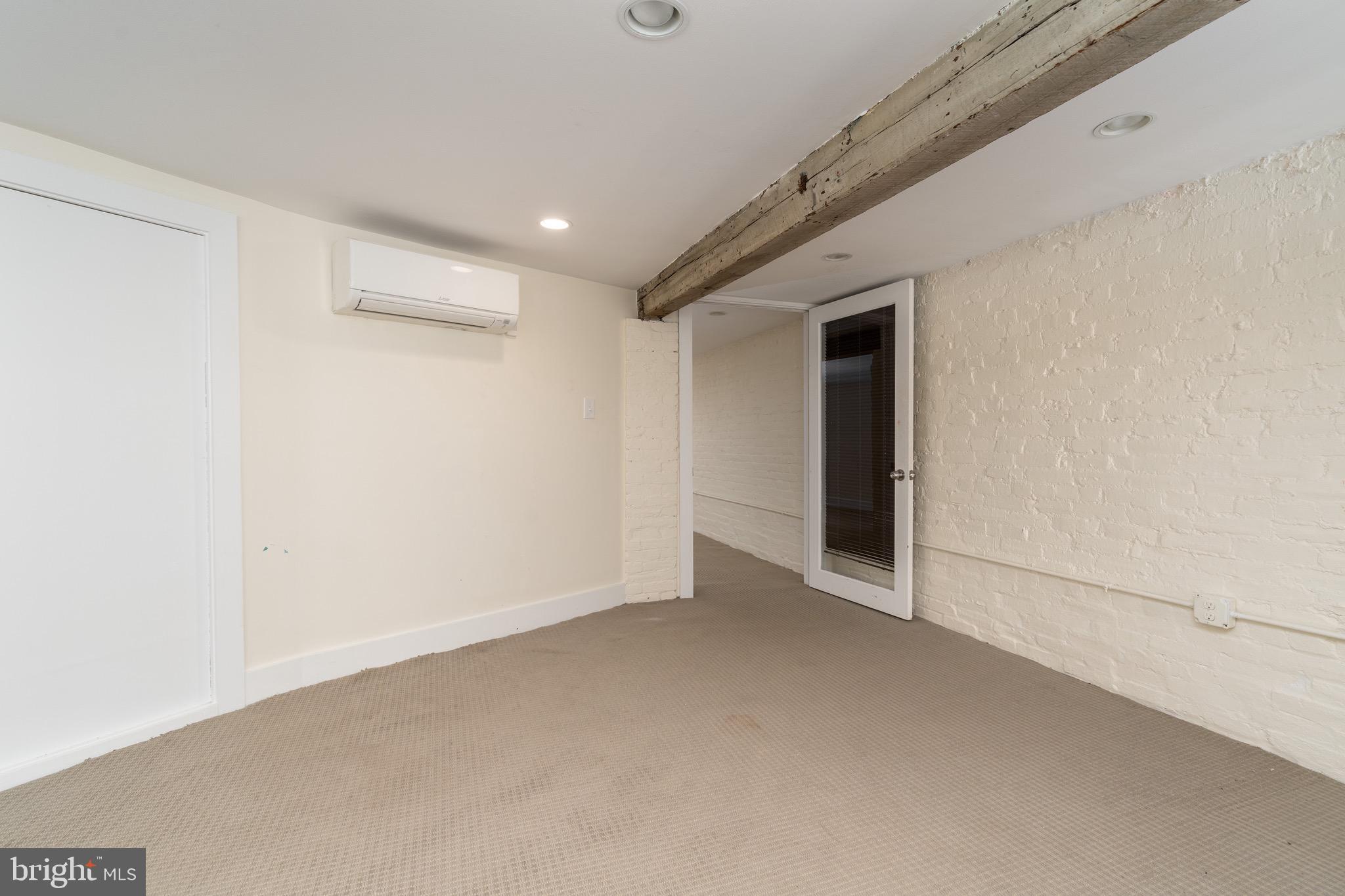 1827 S Street Northwest Washington, DC 20009 - Photo 44 of 50 Bedroom 4/office